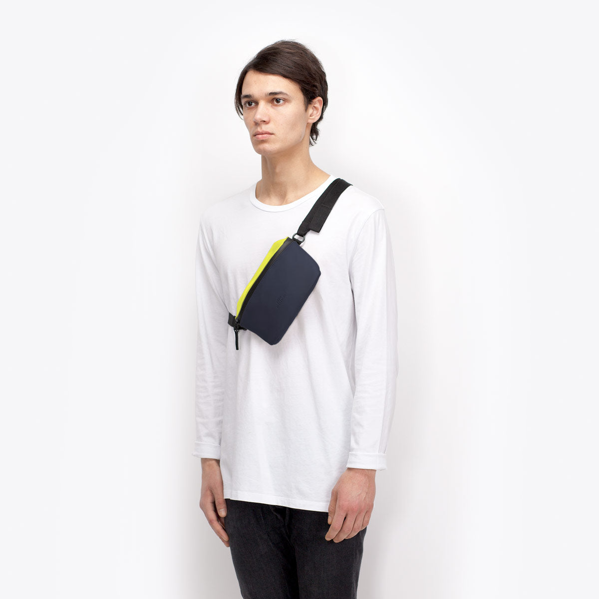 Jona Crossbody Bag - Acid Lime - Dark Navy / Medium
