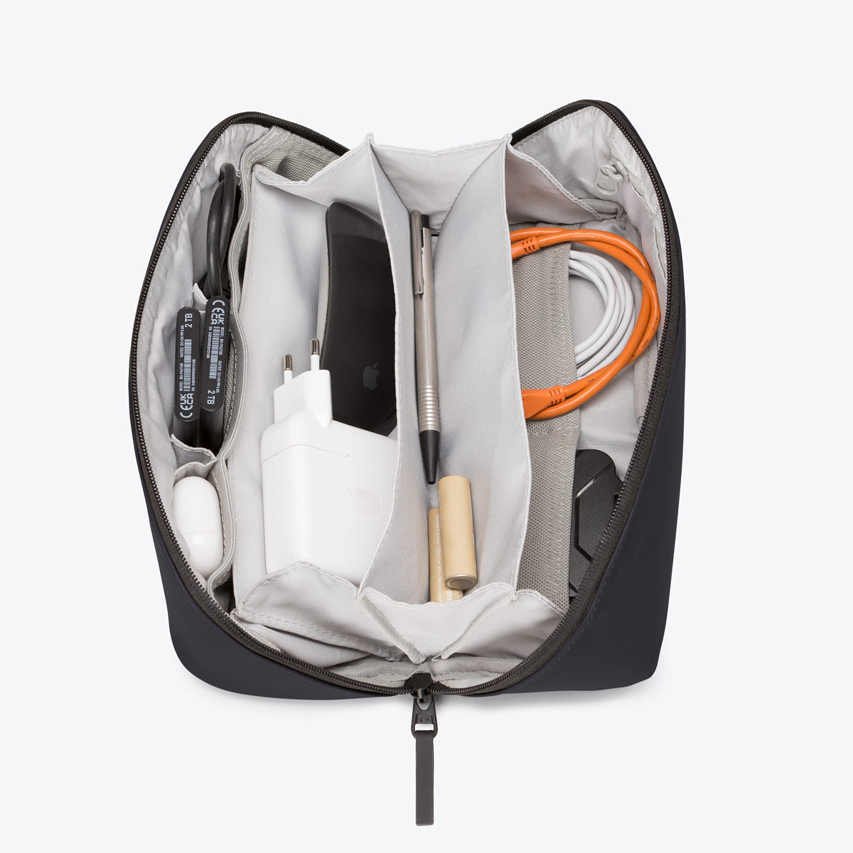 Miyu Toiletry Bag - Black