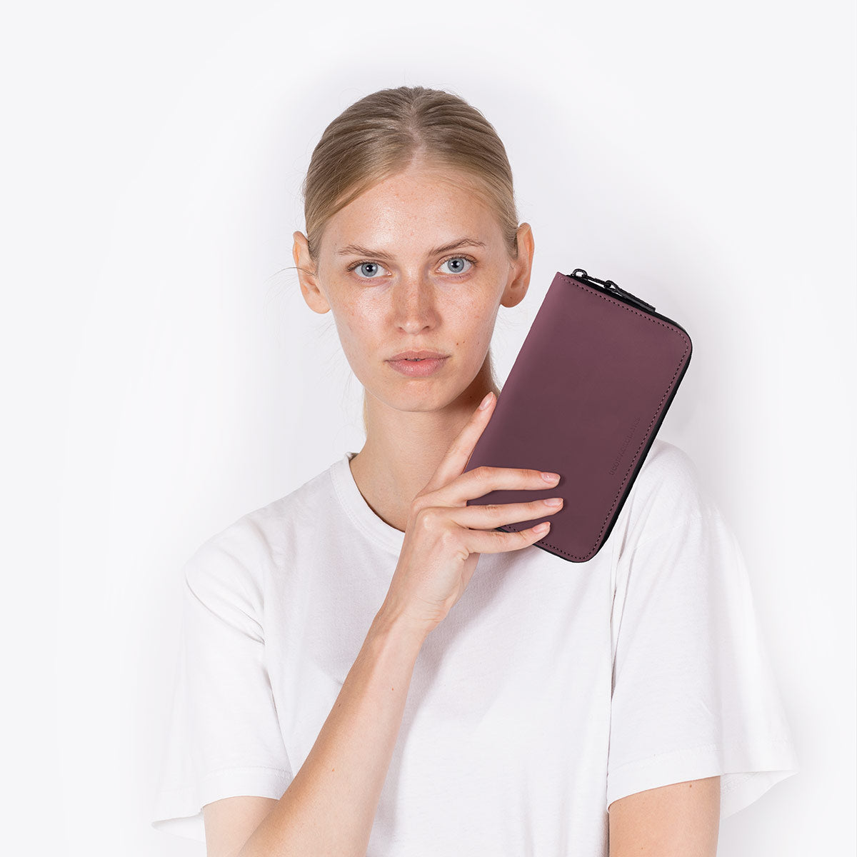 Naira Wallet - Eggplant