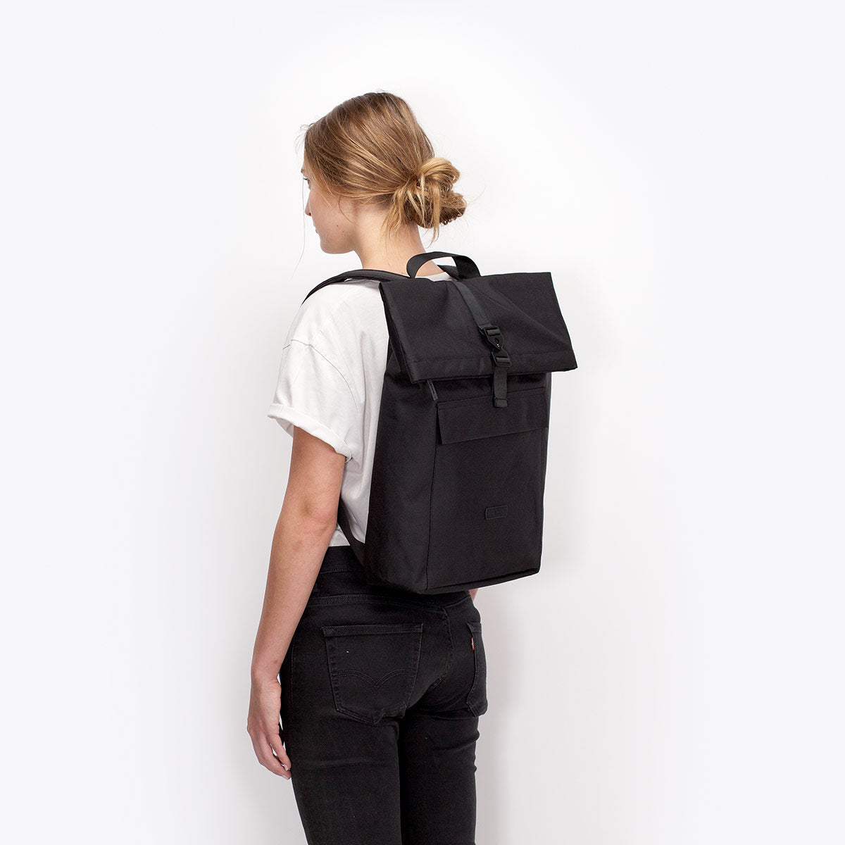 Jasper Medium Backpack - Black